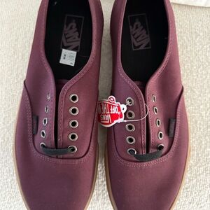 Vans Authentic
Light Gum Burgundy Port Royale (NWT)